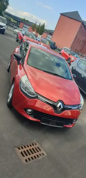 Renault Clio Energy dCi 90 Start  Stop Limited Bild 3