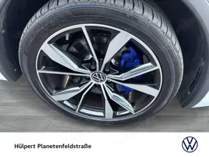 Volkswagen Tiguan 2.0 R BLACK STYLE 4X4 AHK CAM ACC LM20 Bild 5