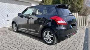Suzuki Swift 1.6 Sport Bild 3