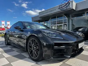 Porsche Panamera Turbo E-Hybrid -Active Ride -Sportabgas