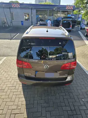 Volkswagen Touran 1.6 TDI DPF Trendline Bild 3