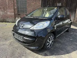 Peugeot 107 1.0 68 PS Filou *12 Monate Garantie*