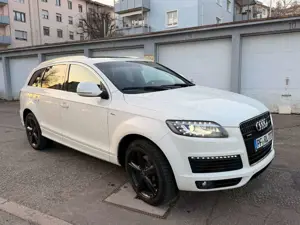 Audi Q7 3.0TDI quattro Tiptronic DPF