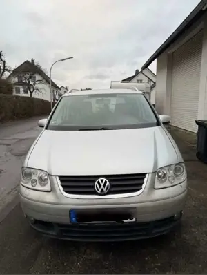 Volkswagen Touran Touran 2.0 TDI DSG Highline