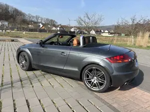 Audi TT 2.0 TFSI Roadster Bild 3