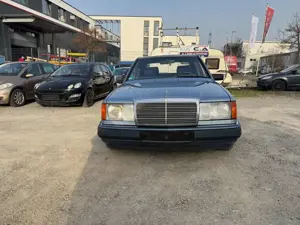 Mercedes-Benz E 230 E-Klasse