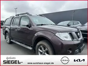 Nissan Navara Pickup Double Cab SE 4X4 AHK Metallic