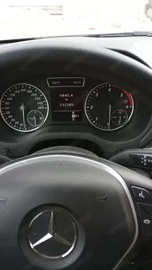 Mercedes-Benz B 200 CDI (BlueEFFICIENCY) 7G-DCT