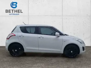 Suzuki Swift 1.2 Club, 1. Hand, Unfallfrei Klima Bild 4