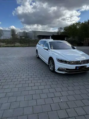 Volkswagen Passat Variant 2.0 TDI SCR DSG Comfortline Bild 3