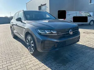 Volkswagen Touareg 3.0 TDI DSG R-Line 4Motion Matrix HuD