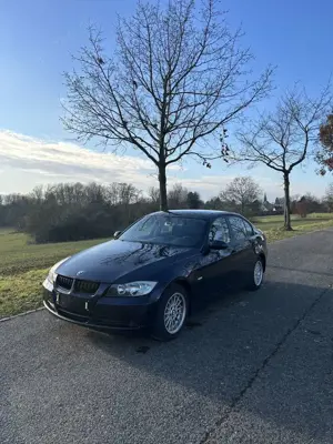 BMW 320 320i Aut.