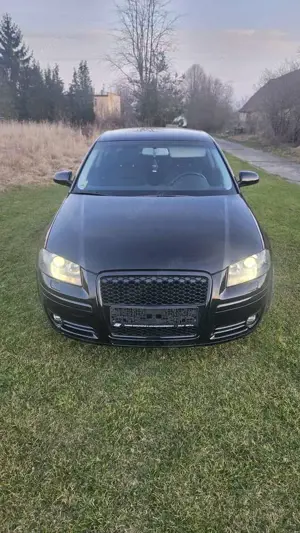 Audi A3 A3 8p 2.0 FSI Ambiente Bild 3