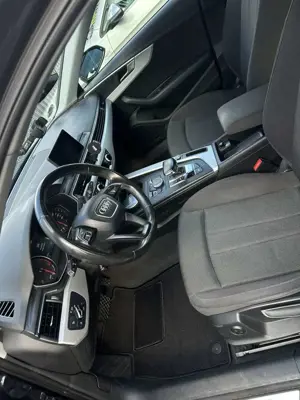 Audi A4 Avant 2.0 TDI S tronic