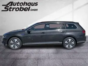 Volkswagen Passat Variant GTE 1.4 TSI DSG ACC LED Navi Kame Bild 4