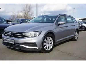 Volkswagen Passat Variant 1.5TSI-Navi-Sihz-Temp-PDCKamera-DAB-EU6