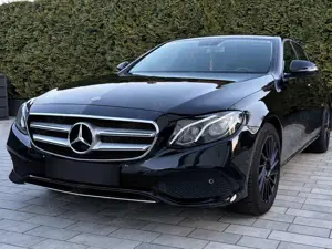 Mercedes-Benz E 200 E 200 9G-TRONICAvantgarde