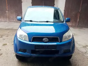 Daihatsu Terios Terios 4WD Top Pirsch Bild 4