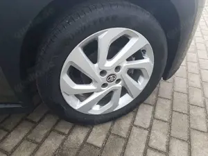 Toyota Aygo X 1.0 *Pulse* AT Komfort+LED-Paket+WKR Bild 5