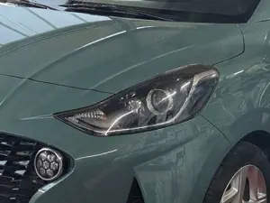 Hyundai i10 1.0 Connect  Go Navi  Funktionspaket Bild 5