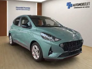 Hyundai i10 1.0 Connect  Go Navi  Funktionspaket Bild 2