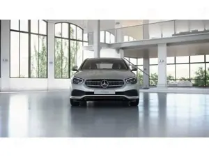 Mercedes-Benz E 300 e Avantgarde/360/Ambi/LED/Shz/Navi/18" Bild 5