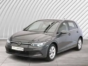 Volkswagen Golf VIII Lim. Style eTSI PANO ACC RFK NAVI LED