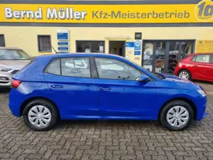 Skoda Fabia 1.0 "DRIVE 130" Klima PDC LED 5 J. Garantie