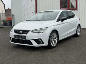 SEAT Ibiza FR ~Navi~ACC~RearCam~Sitzhzg~FullLink