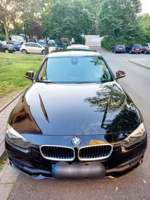 BMW 318 318d Touring Aut. Advantage