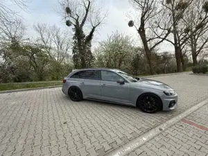 Audi RS4 2.9 TFSI Avant quattro tiptronic