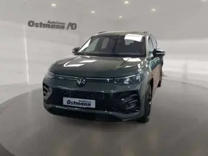 Volkswagen Tayron 1.5 TSI eHybrid R-Line AHK Matrix  Pano