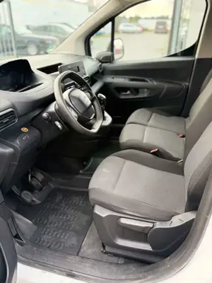 Peugeot Partner Premium L1 Bild 5