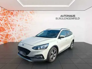 Ford Focus Turnier Active ! Navi ! Kamera ! beh. WSS
