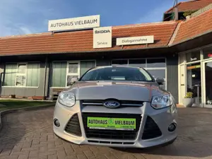 Ford Focus Turnier Trend Autom. 1,6  92kw Bild 2