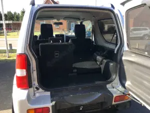 Suzuki Jimny Jimny Club Bild 5