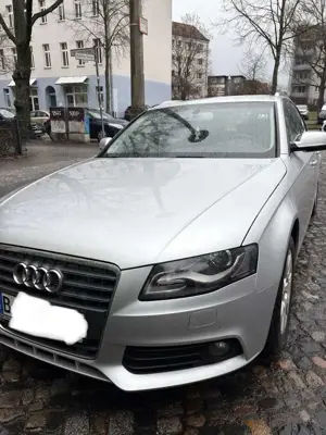 Audi A4 Avant 2.0 TDI DPF multitronic Attraction /Preis VB