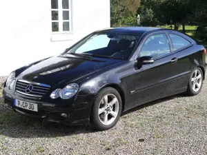 Mercedes-Benz C 200 C 200 Kompressor Sportcoupe Sport Edition