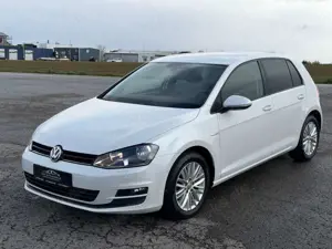 Volkswagen Golf VII Lim. Cup BMT *Navi,SH*