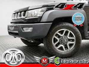 Jeep Wrangler BJ40 2.3i 4x4 TURBO*1.Hand*Aut.*Leder*AHK*R-Cam*
