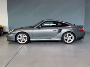 Porsche 996