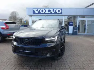 Volvo XC40 Black Edition Plus B3/HK/360°/BLIS/Memory