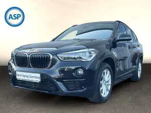 BMW X1 xDrive 25i AUT Sport Line LED HUD PAN NAV RFK