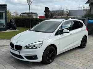 BMW 218 218d Active Tourer Sport Line *LED*PDC*Navi*