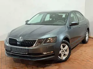 Skoda Octavia Lim. Apple/Android Tempomat Finanzierung