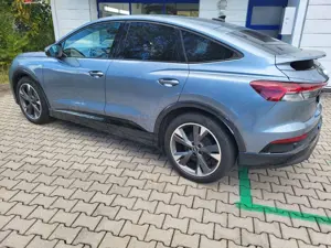 Audi Q4 e-tron Q4 e-tron 50 quattro