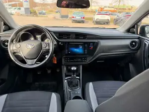 Toyota Auris Bild 4