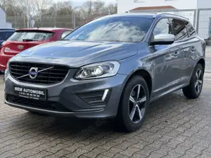 Volvo XC60 D4 R-Design 2 Hand Scheckheft Unfallfrei Navi PDC