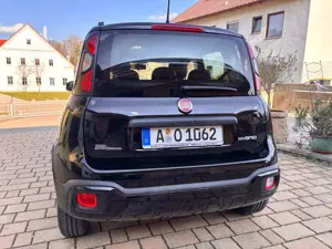 Fiat Panda 1.0 GSE Hybrid City Cross Bild 3