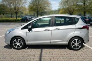 Ford B-Max B-MAX Sync Edition, SHZ, Einparkhilfe Bild 3